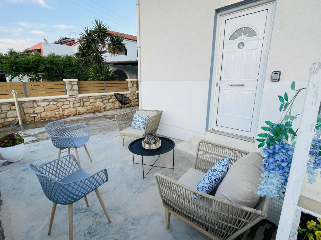 Gallery image of Divine Studios A1 in Elafonisos