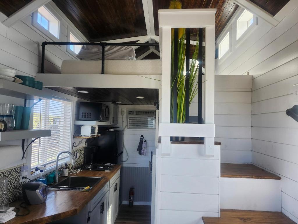 Tiny Home Getaway in Williams AZ, Williams (updated prices 2025)