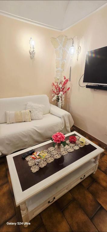 TV a/nebo společenská místnost v ubytování House Piccola Tivoli