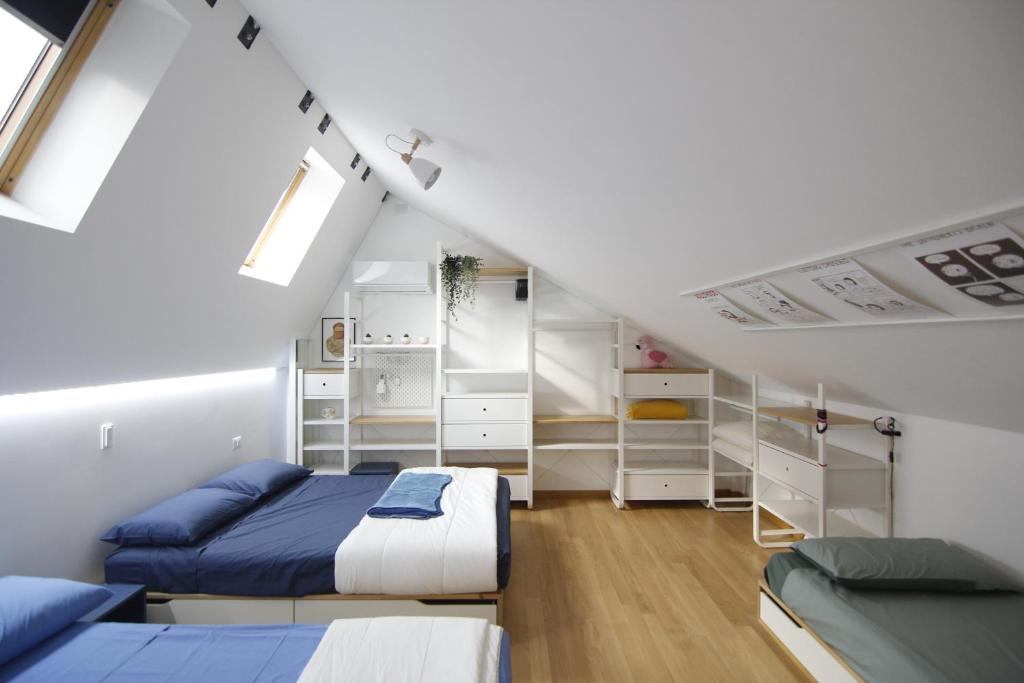 HoMi Premium Loft - Near Isola District