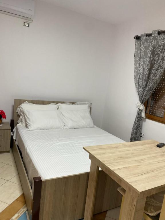 ENXH Home