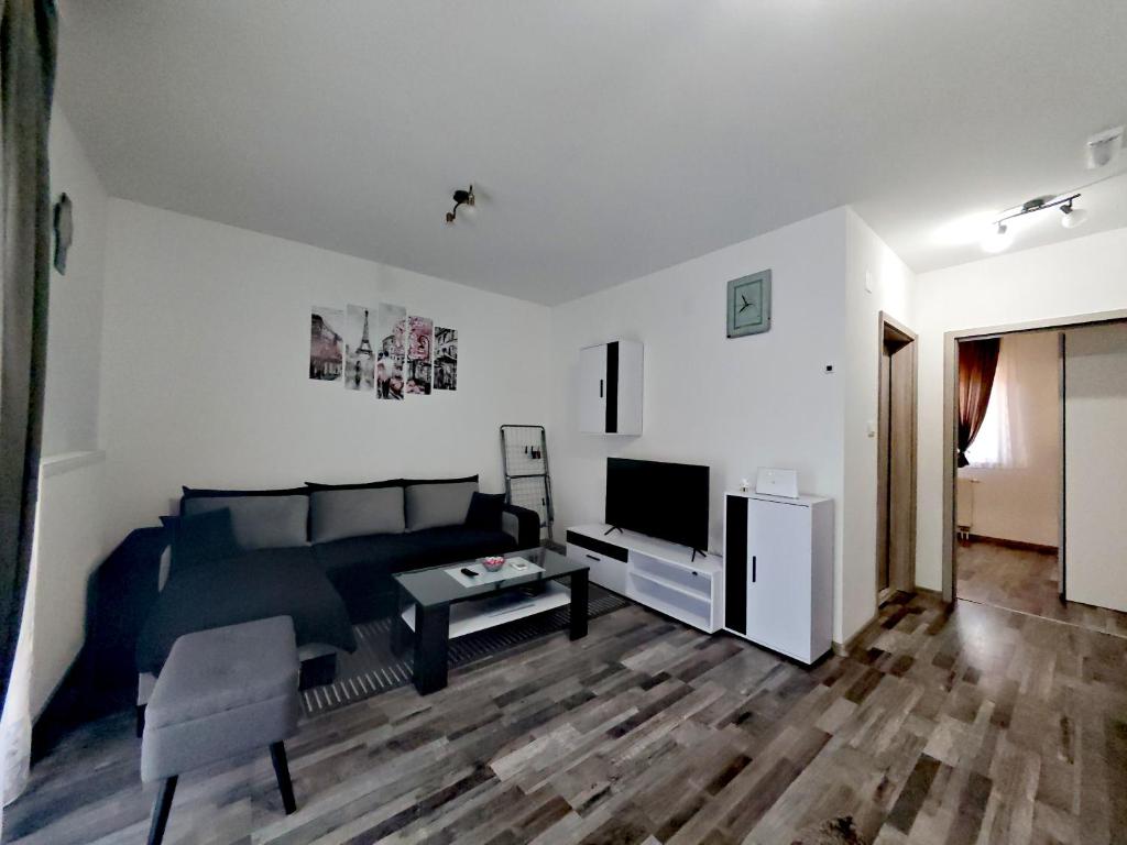Posedenie v ubytovaní Apartmani "Marina"