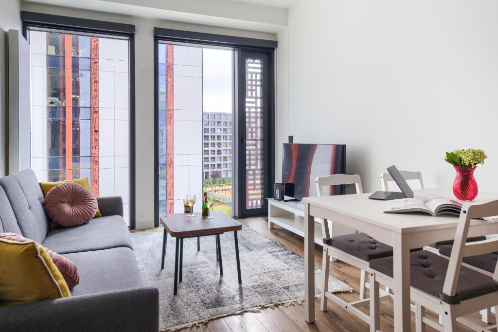 Towarowa Towers Warsaw - 2