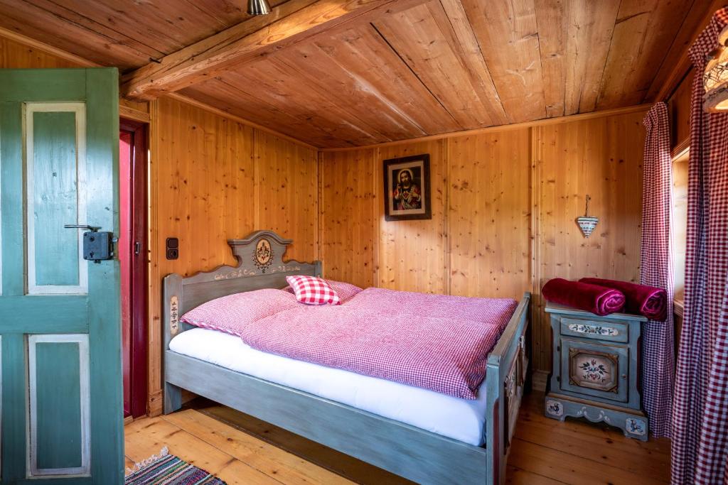 Postel nebo postele na pokoji v ubytování KaiserGattern