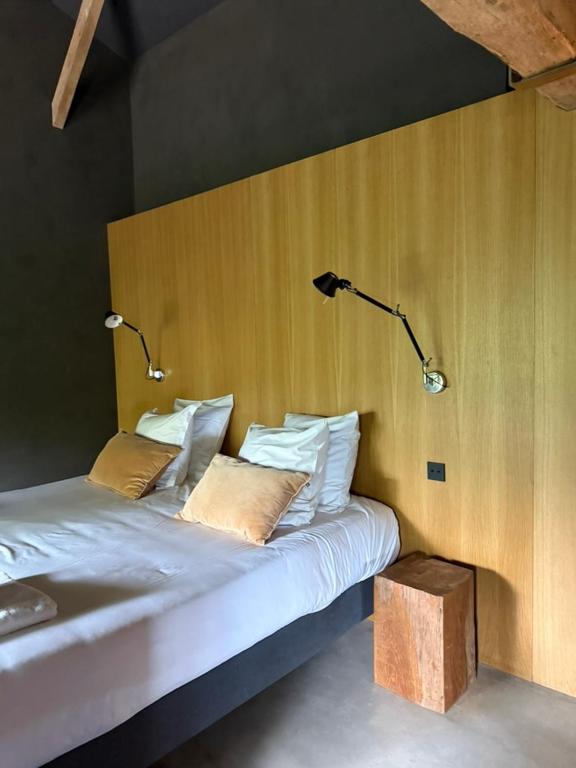 Maison Fontbelle By OTTO - Zimmer Mit Kingsize-Bett Und Gartenblick