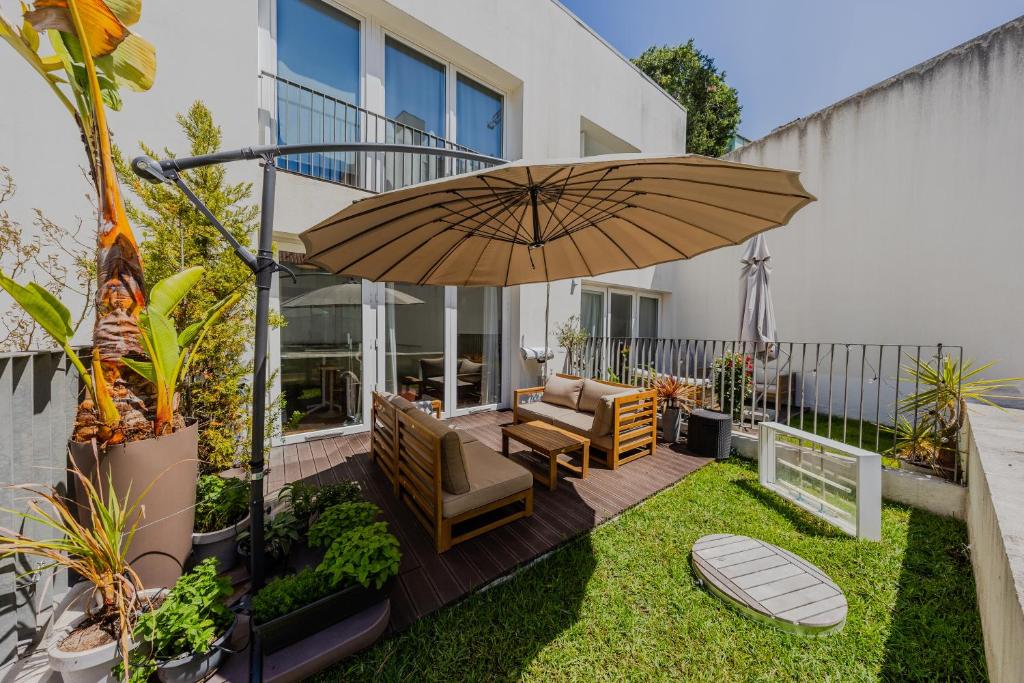 Thumbnail for Luxury Self Sufficient Apartment Design Garden Cost