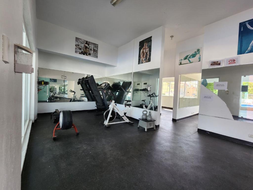 Fitness centrum a/nebo fitness zařízení v ubytování PENTHOUSE VUE MER - Boca Chica