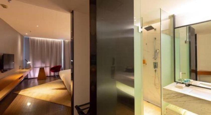 Un baño de Borrman Hotel Zhanjiang Xuwen Port Terminal