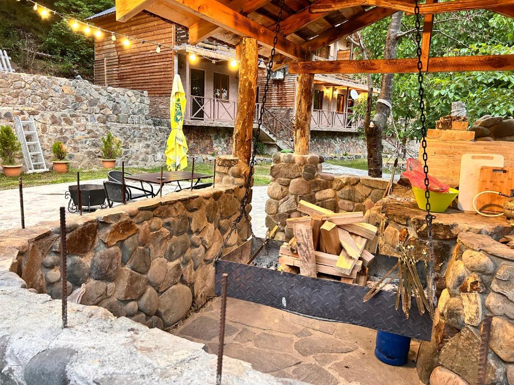 Fotografie z fotogalerie ubytování Cottages in mountains v destinaci K'veda Bzubzu