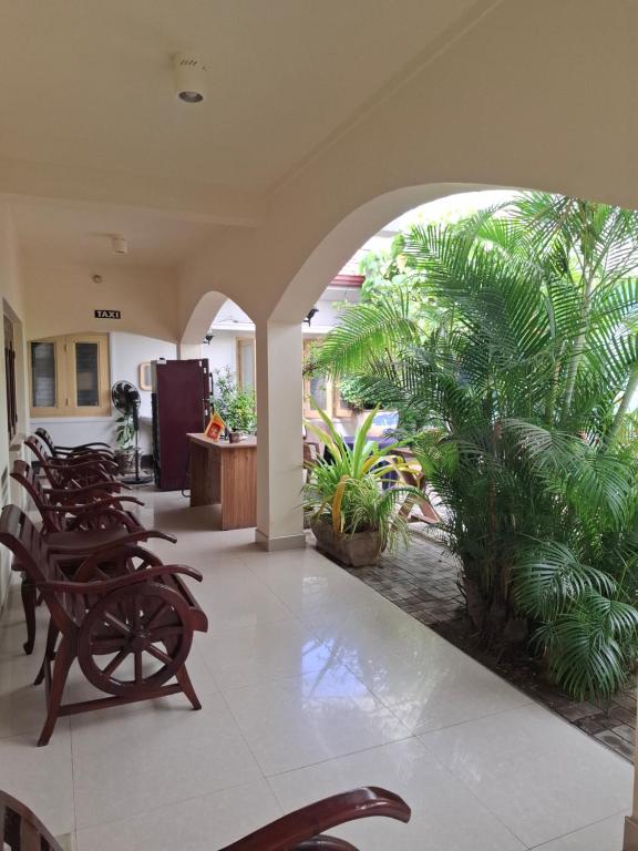 Κήπος έξω από το Sea joy Negombo