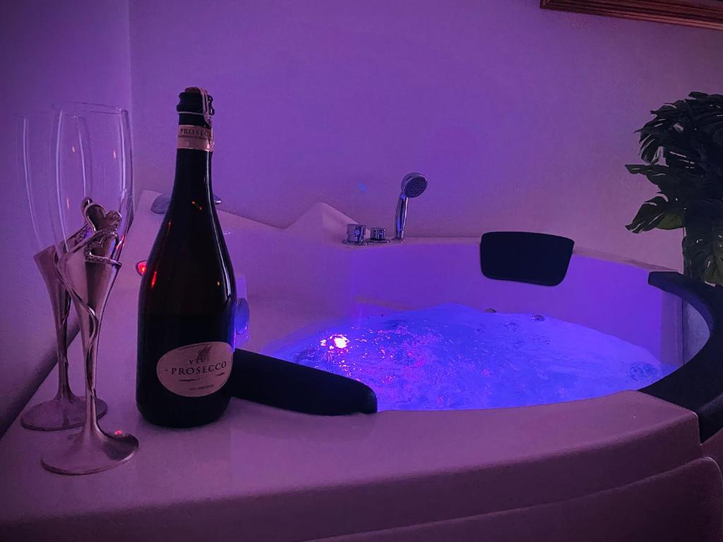 Villa Alexander Suite esclusiva di 100 m con vasca idromassaggio - 豪华家庭套房
