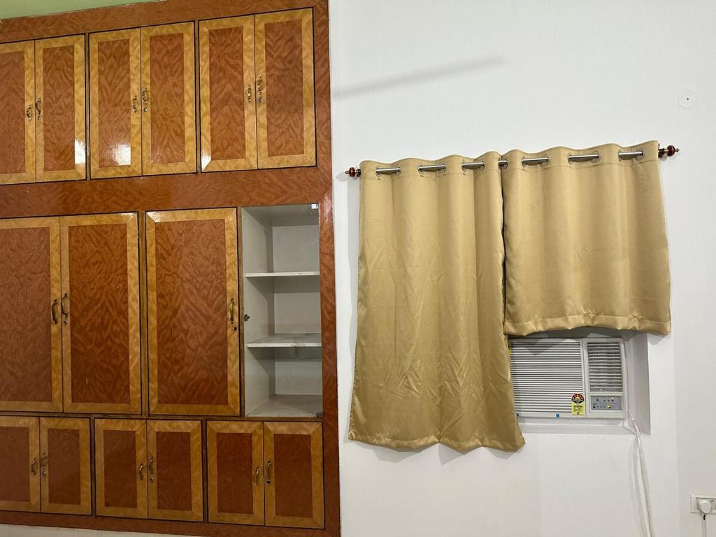 Fotografie z fotogalerie ubytování Royal Living in Maan Mahal 2BHK 202 v destinaci Patna