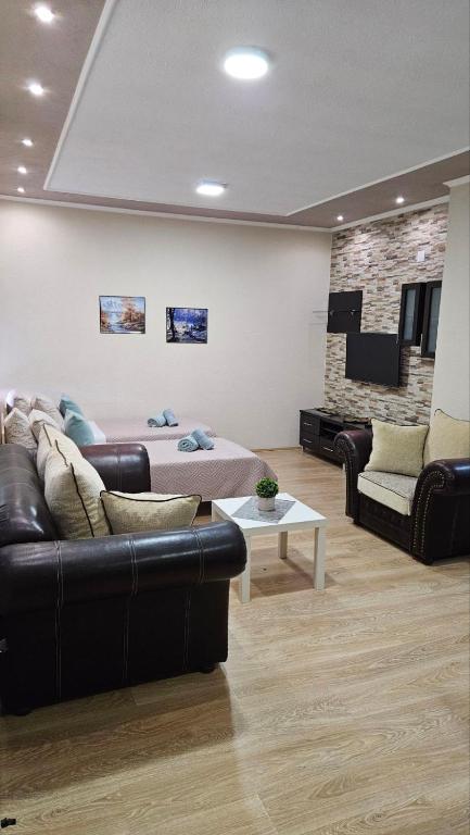 Ramonda Apartment