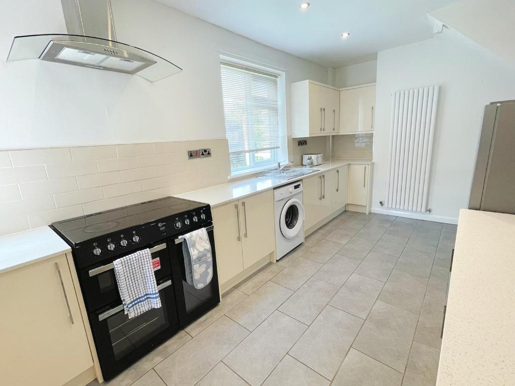 Φωτογραφία από το άλμπουμ του Entire 3 Bedroom House in Durham σε Gilesgate