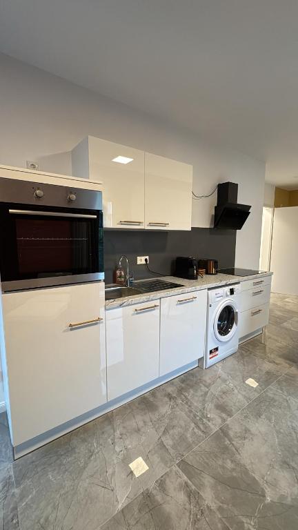 Pine Living - Resim 37