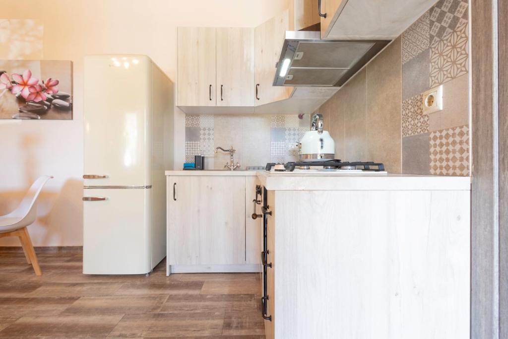 Sophia Areopoli Town Square - 19