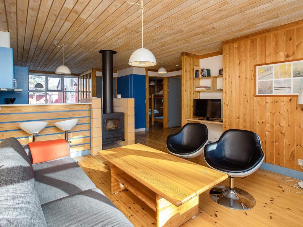 TV a/nebo společenská místnost v ubytování Marielyst Holiday Center