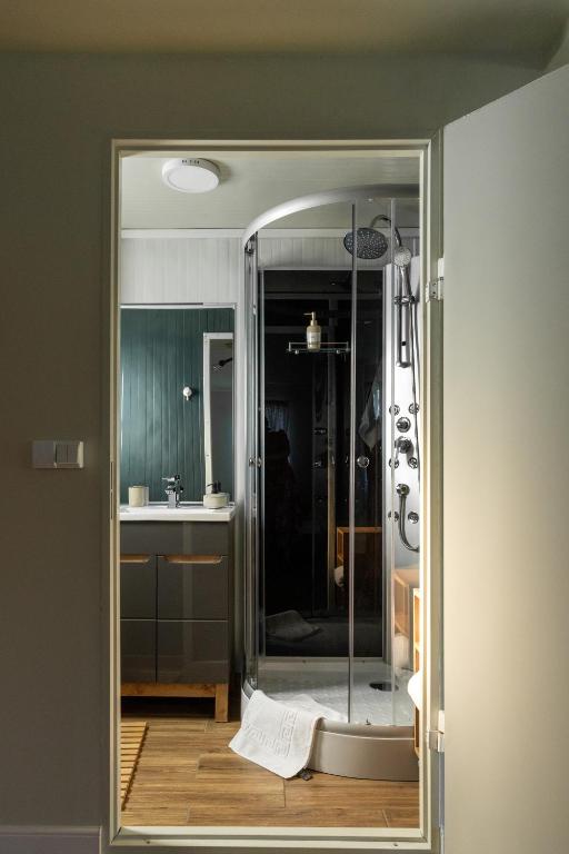 Koupelna v ubytování Tiny House Valea Avrigului