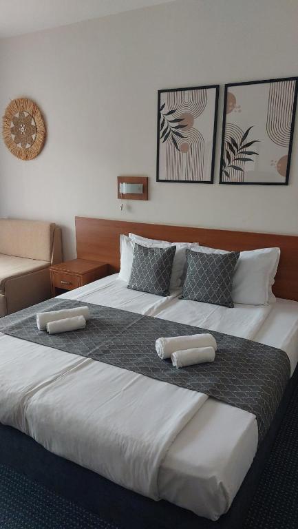Postel nebo postele na pokoji v ubytování Hotel Liani - All Inclusive