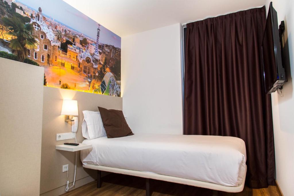 Hotel BESTPRICE Gracia - Resim 45