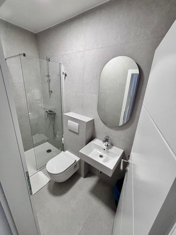 Kúpeľňa v ubytovaní Rooms & Pansion Odmor