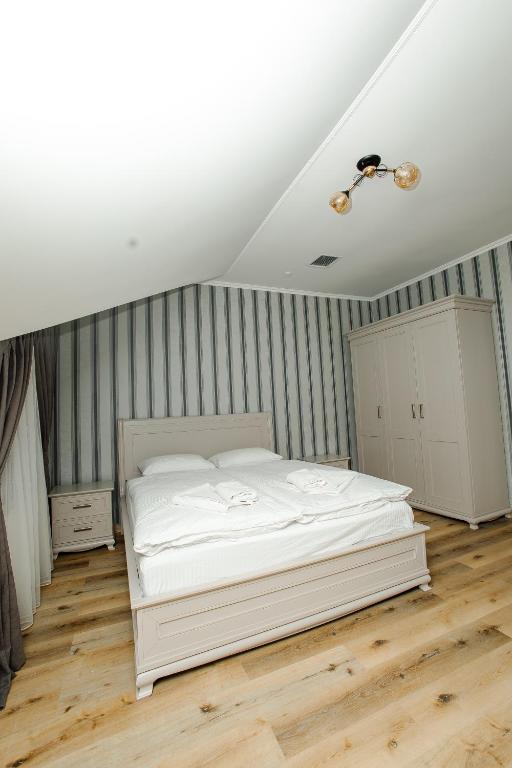 Готель-ресторан Vertex - Habitación Estándar Doble O Twin