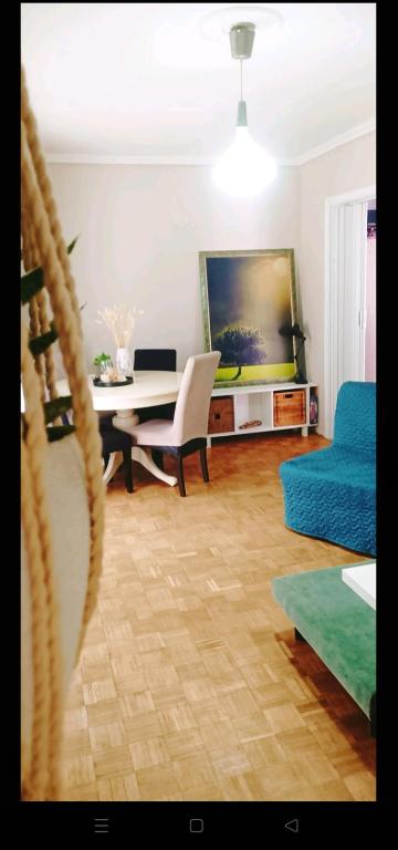 Φωτογραφία από το άλμπουμ του AKAOU home στην Καβάλα