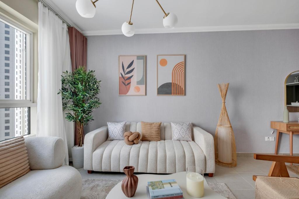 Dubai Marina Promenade 1BR Apartment with Pool near JBR - Resim 24