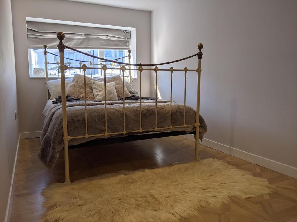 Postel nebo postele na pokoji v ubytování The Workshop