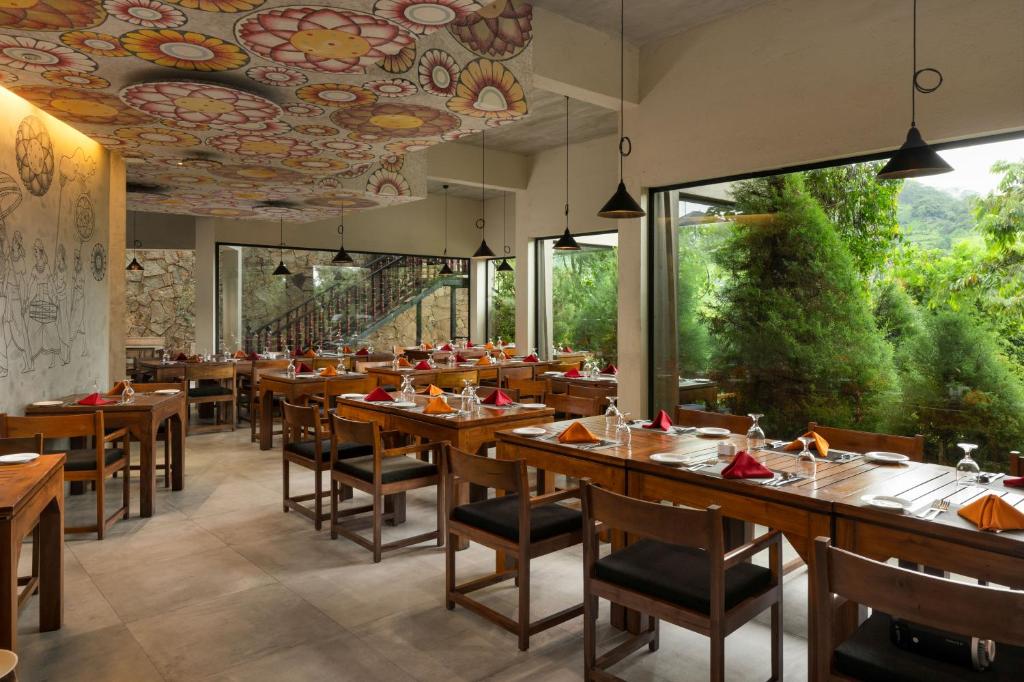 Restaurace v ubytování Skyloft Kandy by Aaradhya