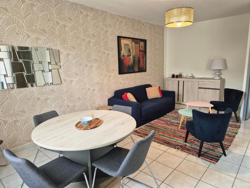 Photo de la galerie de l'établissement L'appart Calixte Narbonne, à Narbonne