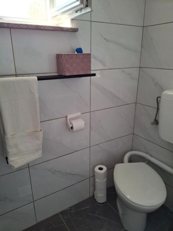 Łazienka w obiekcie Apartmani Mirela