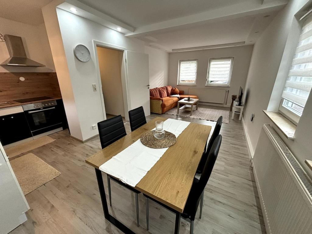 Dapur atau dapur kecil di Documenta Stadt Wohnung Kassel bis zu 5 Personen