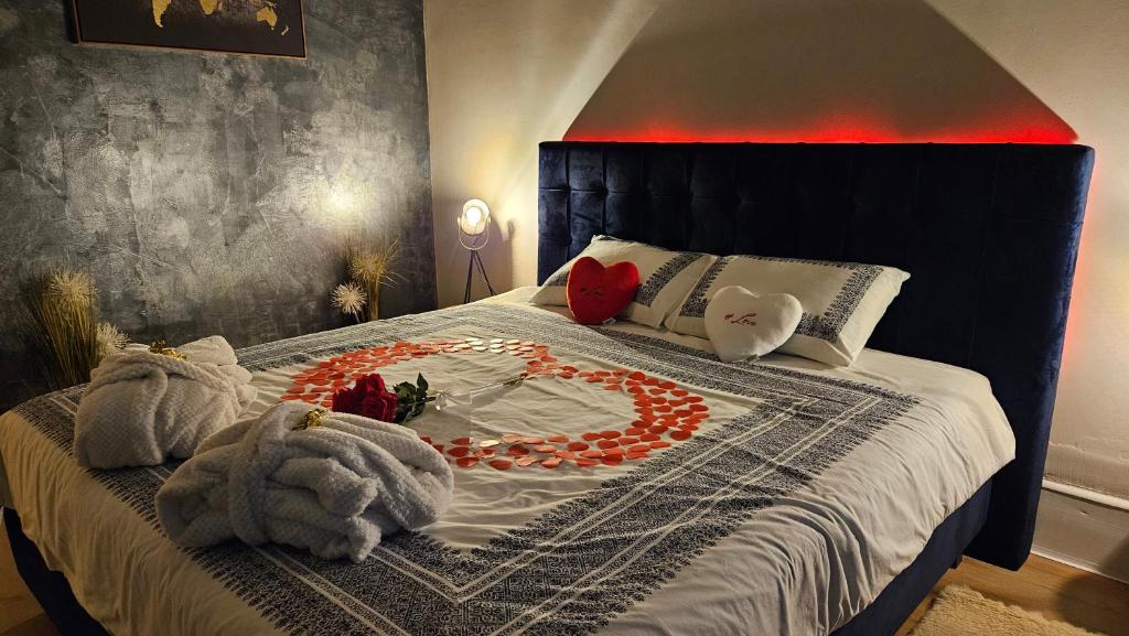 Postel nebo postele na pokoji v ubytování L Escale Spa Privatif