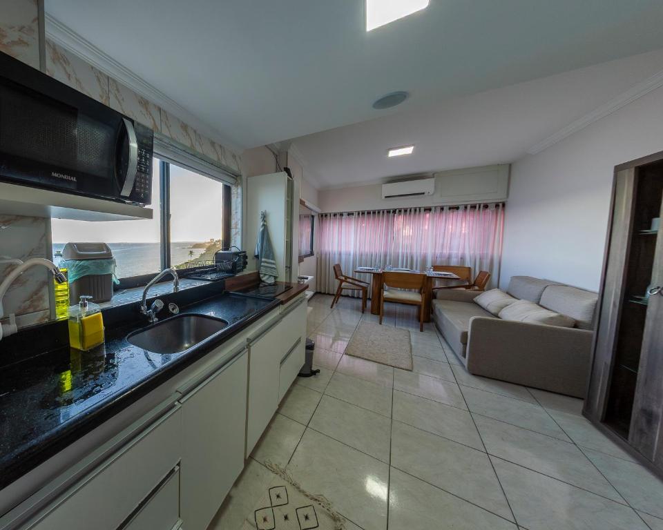 Kuchyň nebo kuchyňský kout v ubytování Ondina Apart Hotel