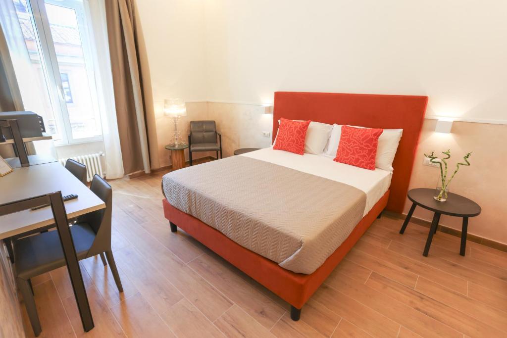 Llit o llits en una habitació de B&B Smart Rooms