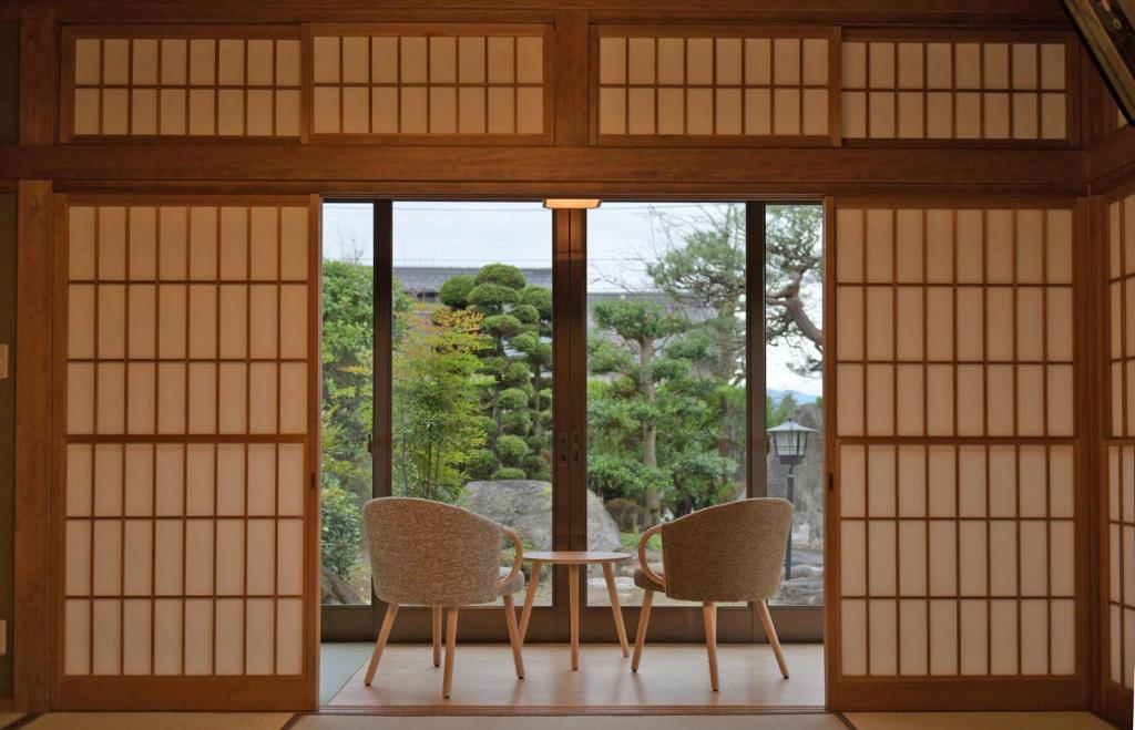 Posezení v ubytování Kazeno Ryoan Fuga-風乃旅庵 楓雅