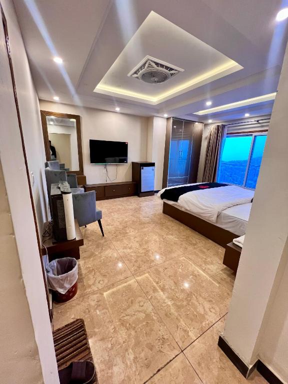 Mehboob international hotel murree - Deluxe Double Room With Balcony