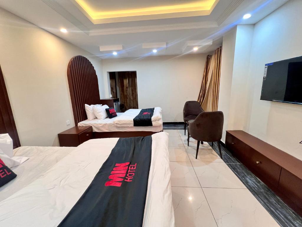 Mehboob international hotel murree - Comfort Triple Room
