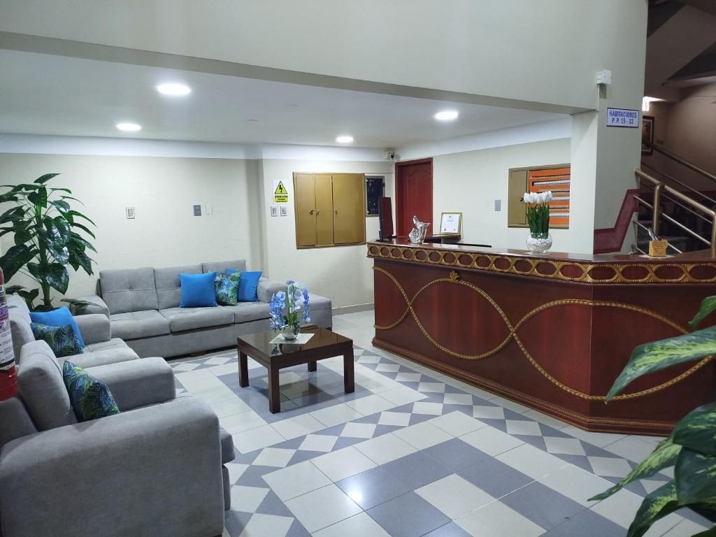 Photo de la galerie de l'établissement BUSCAR EN GOOGLE M-APS Y CONTACTAR a Hotel Perez-NO-PAGOS-WEB, à Yacuiba