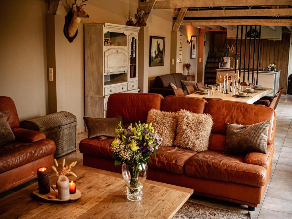 Gambar di galeri bagi Cozy Family Home in Oostkamp, cleaning included di Oostkamp