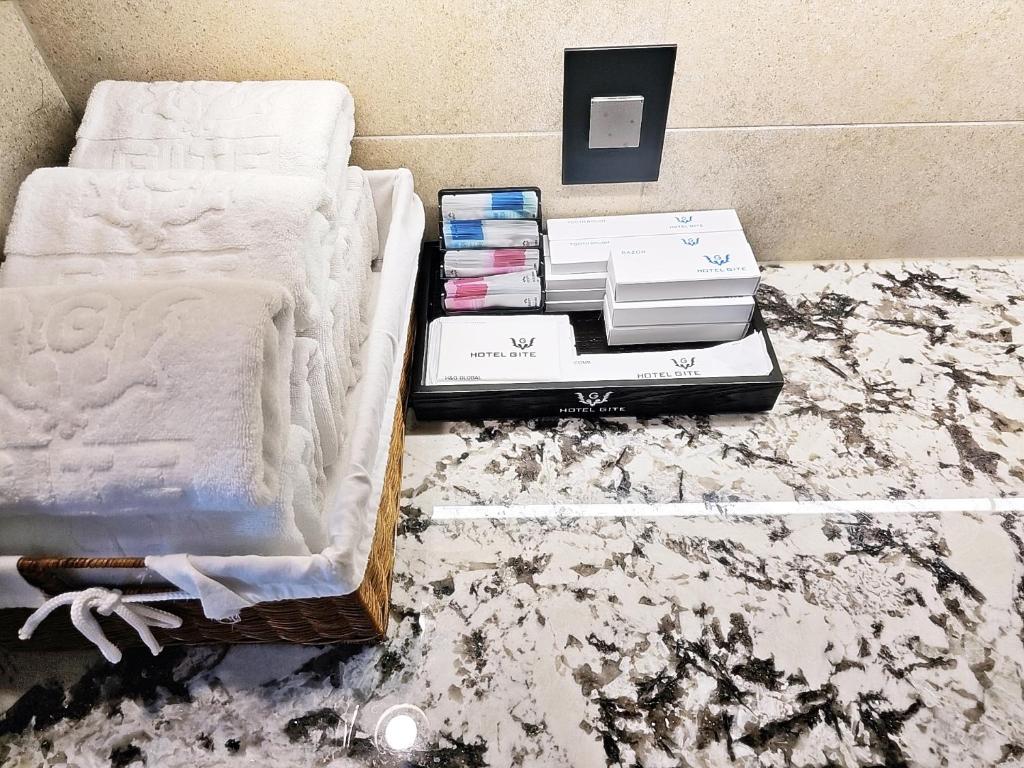 Postel nebo postele na pokoji v ubytování Suncheon Hotel Gite