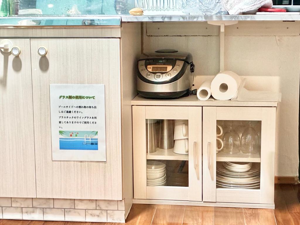 private house nokoにあるキッチンまたは簡易キッチン