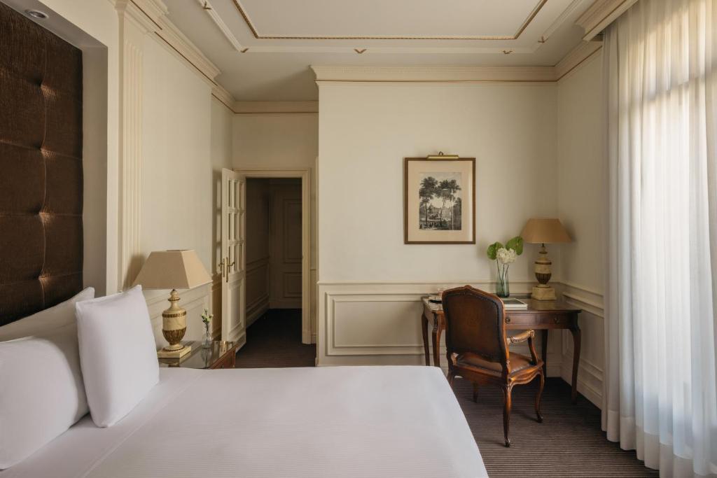 
Grand Supreme Room with Jacuzzi Red Level
