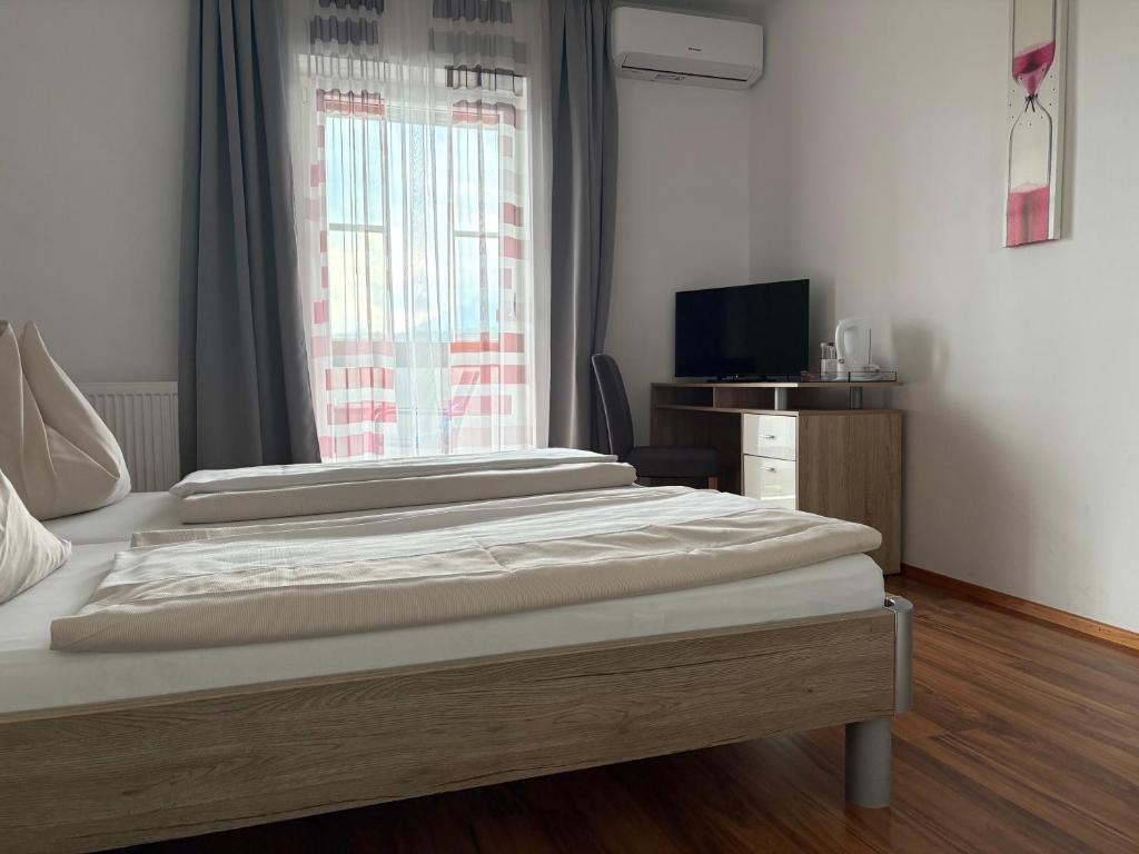 Pension Fürstenhof - 10