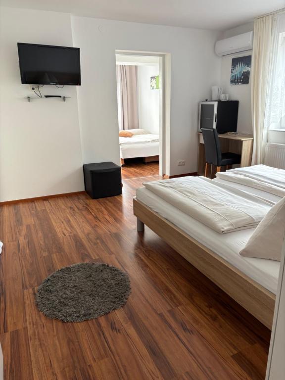 Pension Fürstenhof - 16