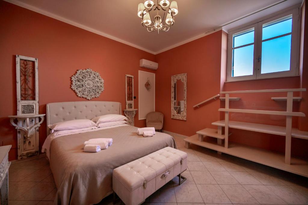 Postel nebo postele na pokoji v ubytování Panorama Suites Noto - Adults Only
