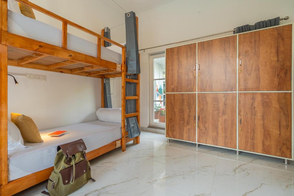 Postel nebo postele na pokoji v ubytování The Social Stays Bir formerly ArtBuzz