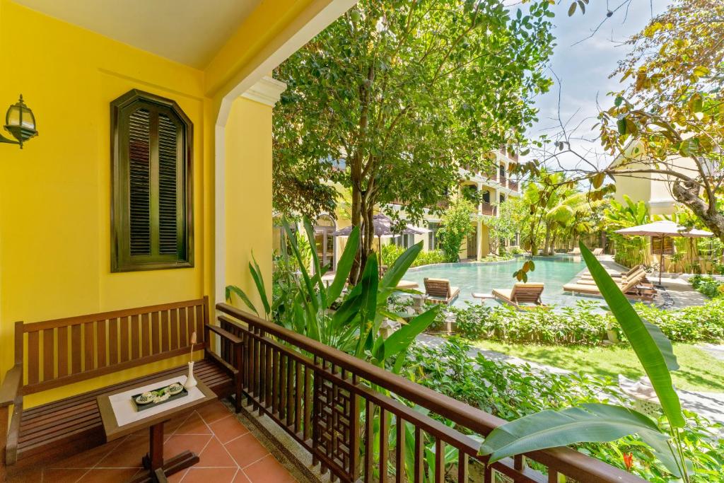 Senior Deluxe Pool View with Balcony