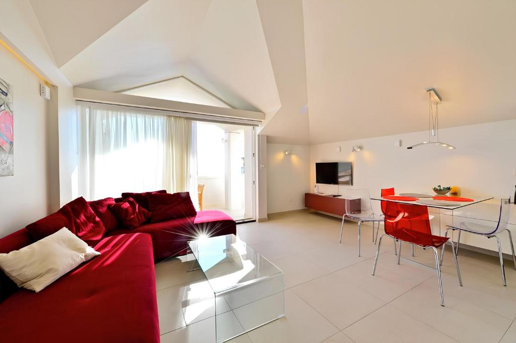 Penthouse Sea View - Palace Lidija